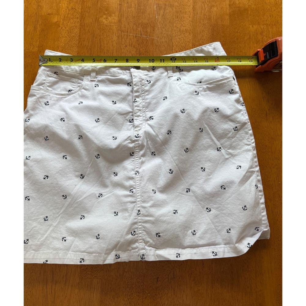 Croft & Barrow Women's White Anchor Embroidered Skort Nautical Mini Skirt Sz 12 - Picture 5 of 8